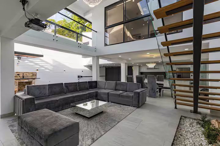 Villa Gallery