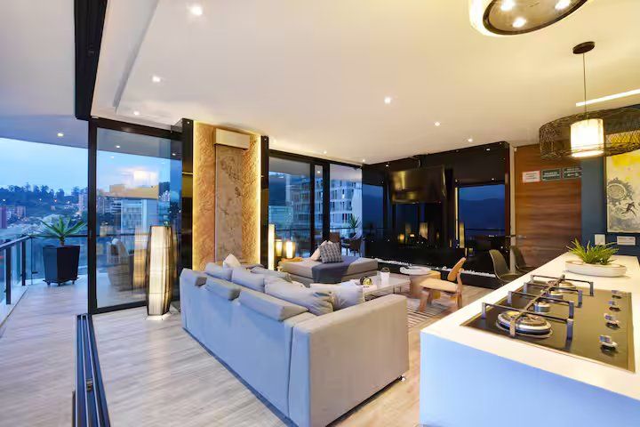 Energy Living 1303