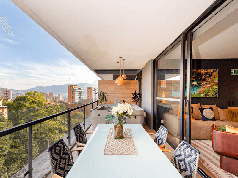 Energy Living 701