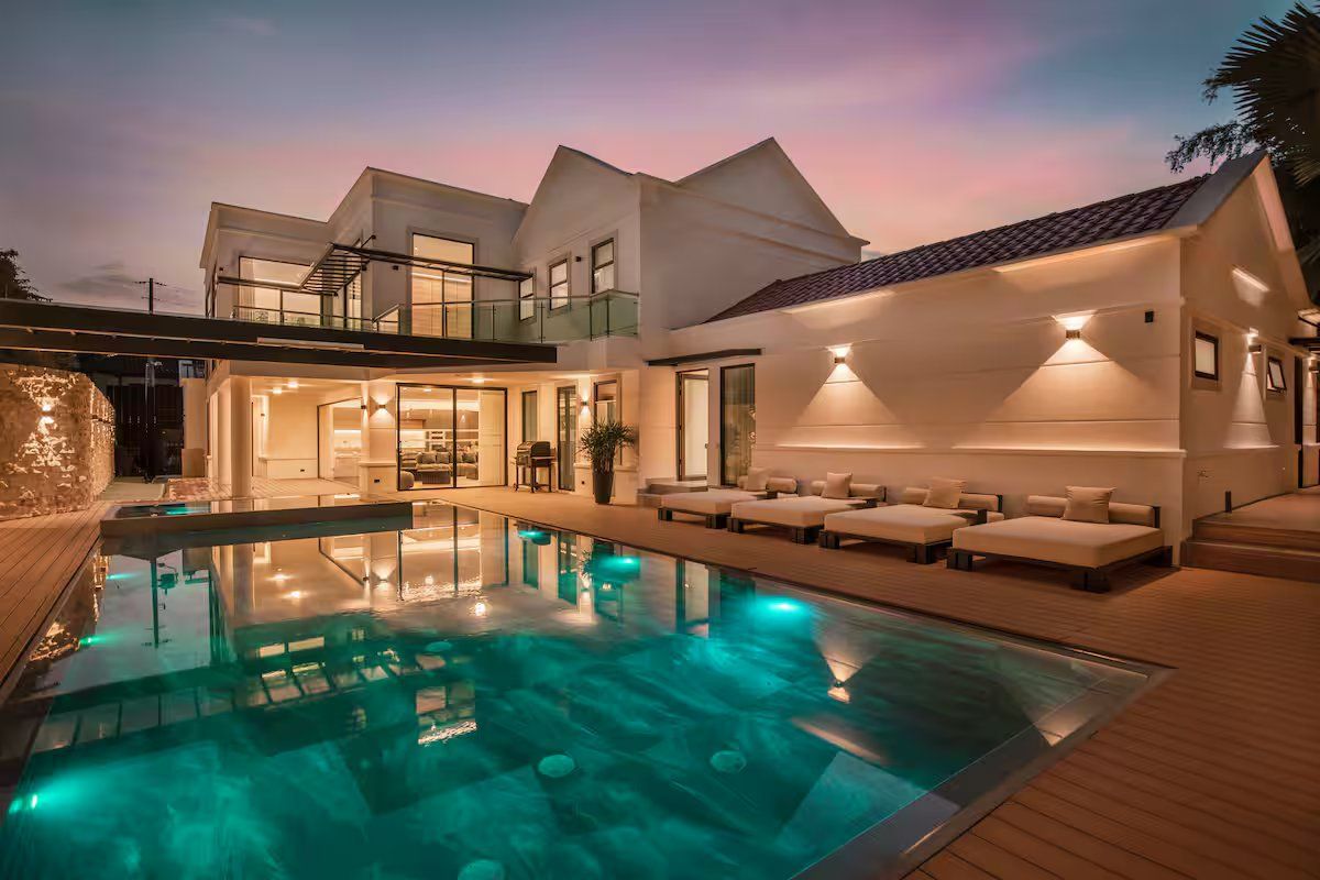 Gratamira House