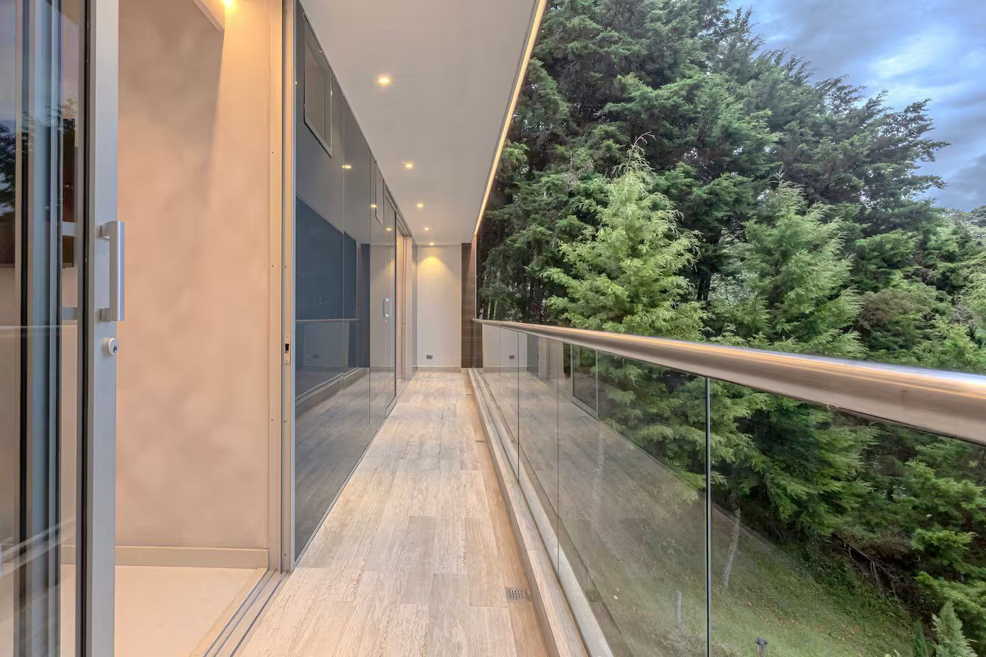 Villa Gallery