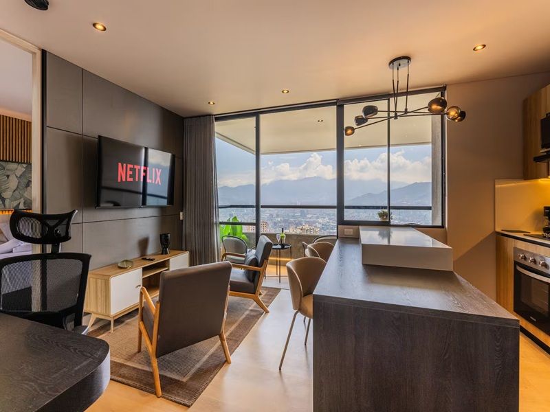 Skyline 24