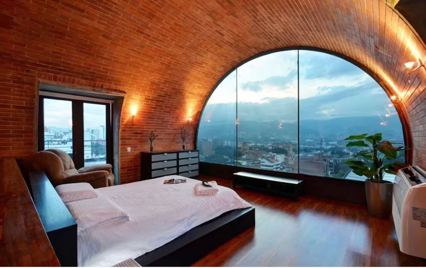 Penthouse Vintage