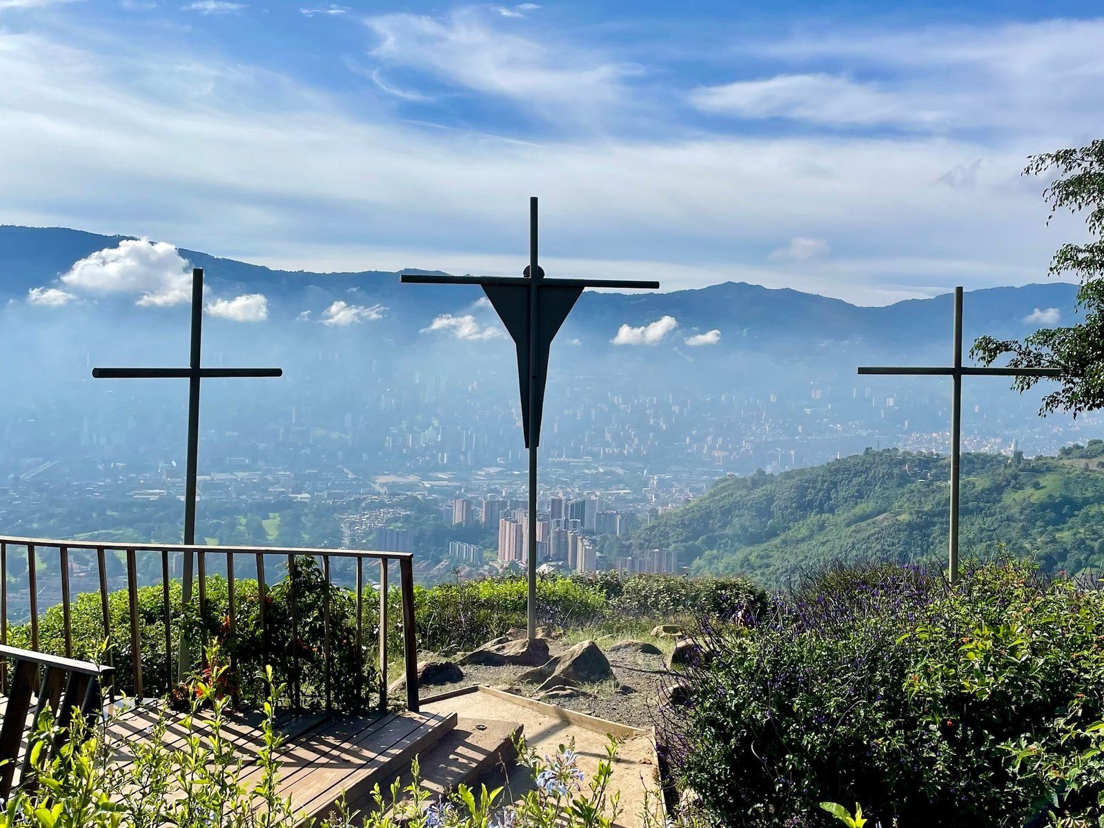 hiking medellin