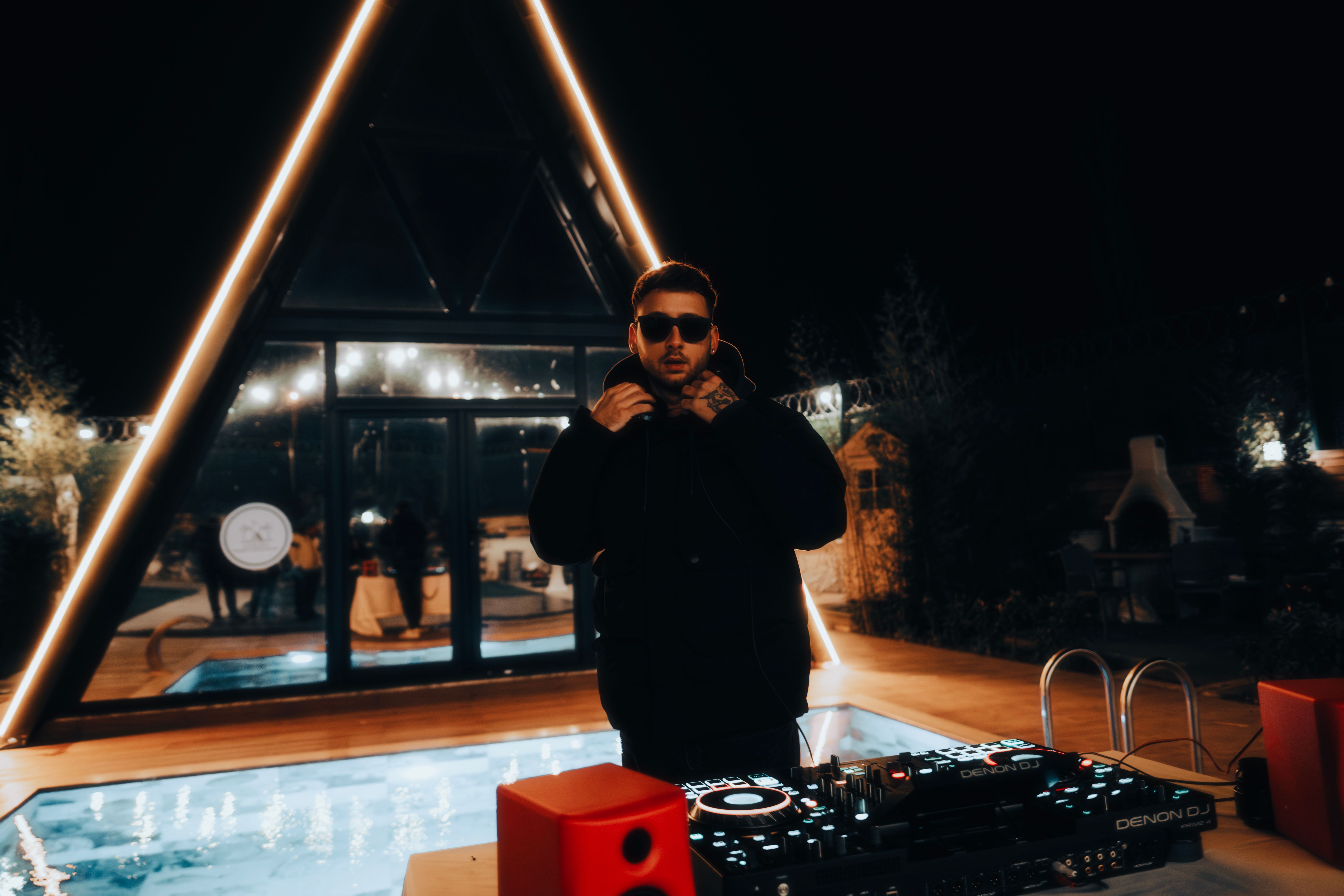 Private DJ Party Medellín